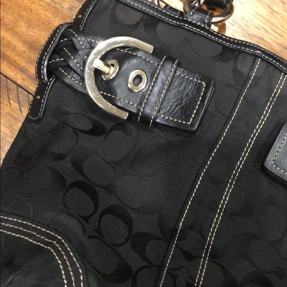 Black Coach Purse - Picture 2 of 4